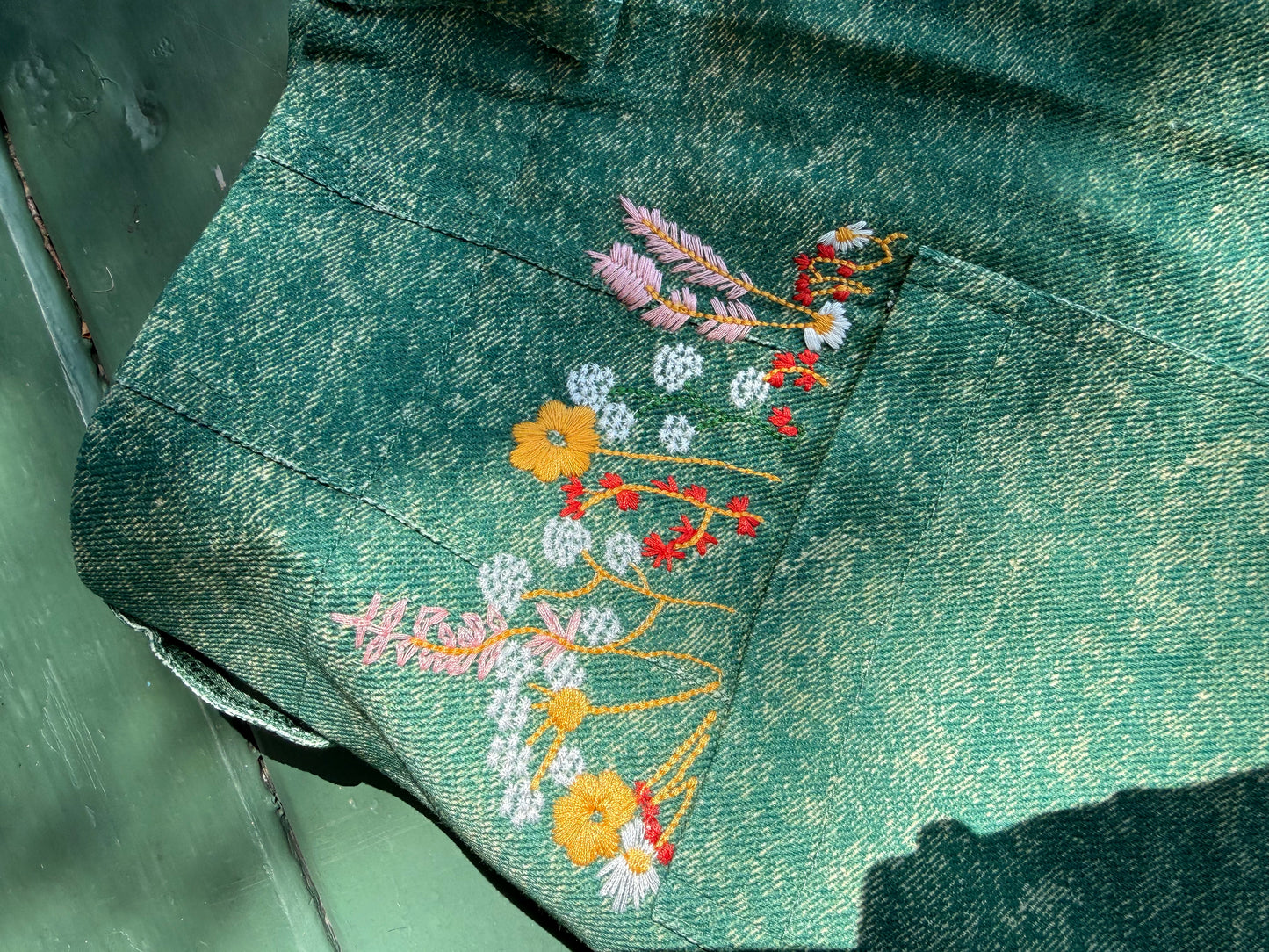Embroidered Flower Short