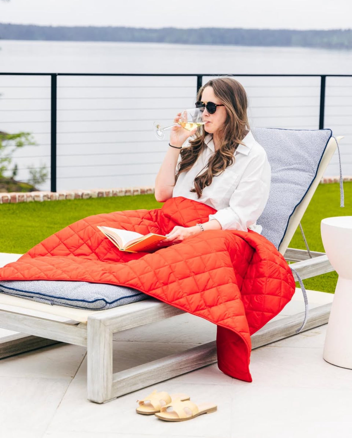 Stadium Puffer Blanket