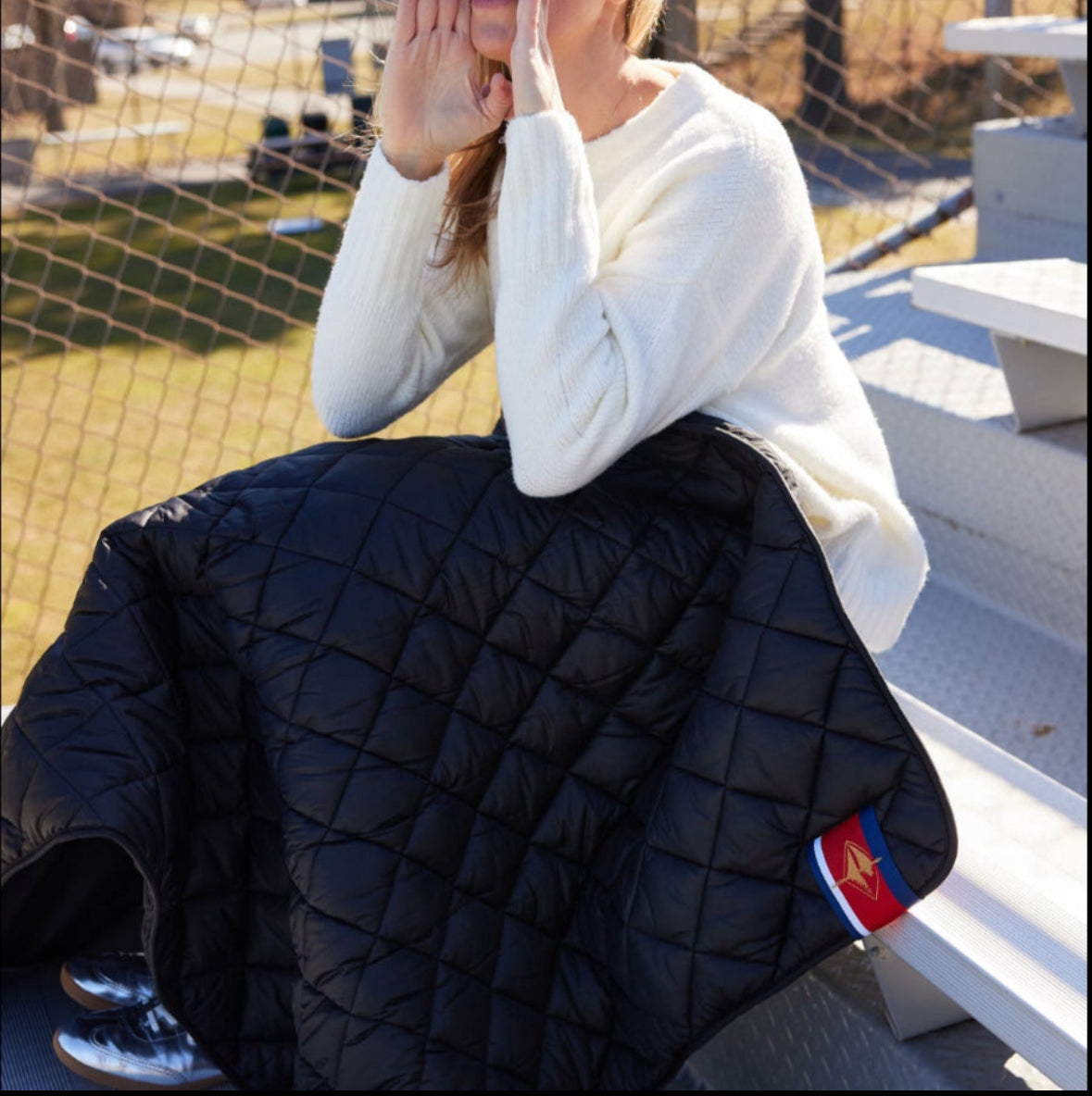 Stadium Puffer Blanket