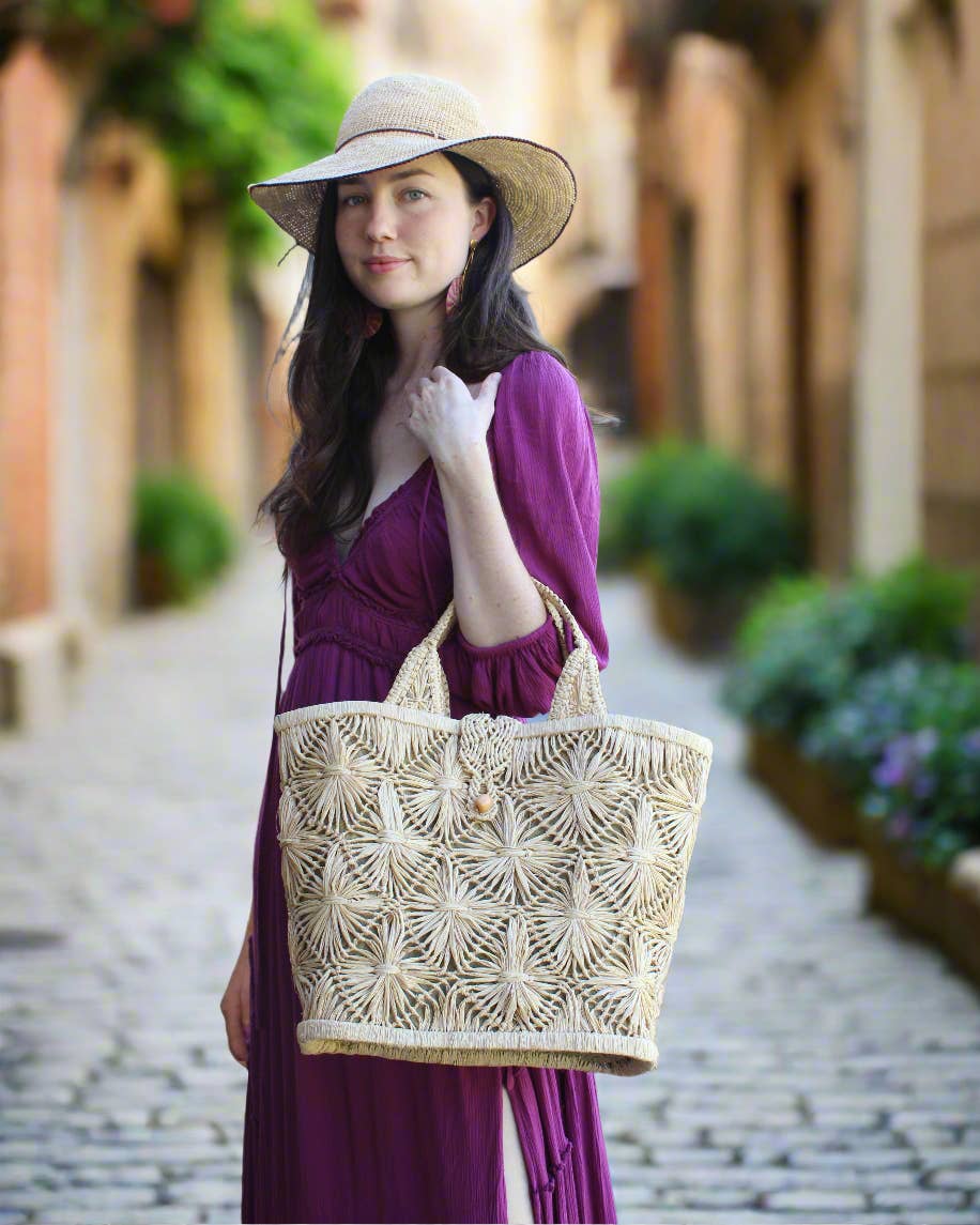 Lusha Macrame Diamond Bag