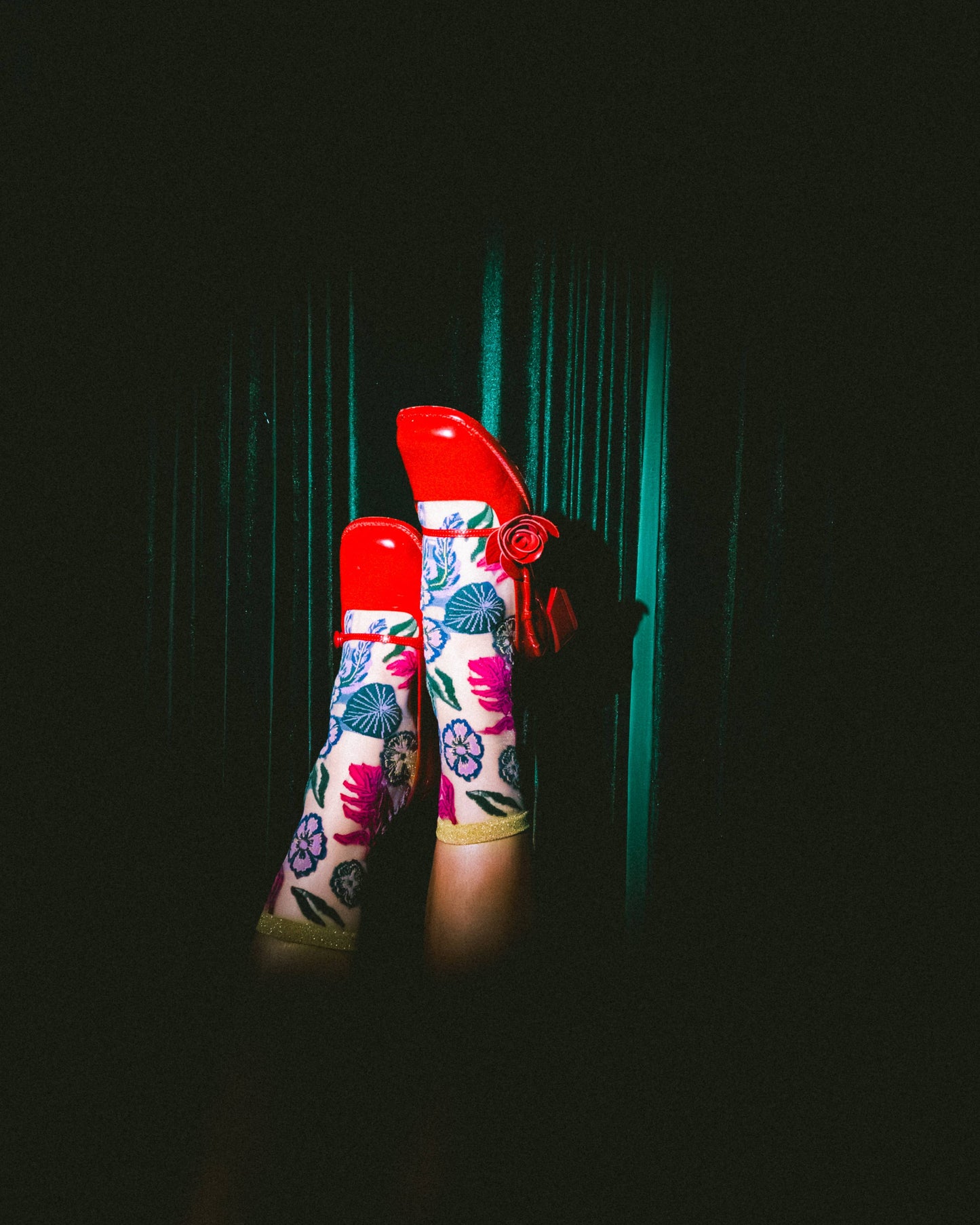 Festive Floral Sheer Crew Sock