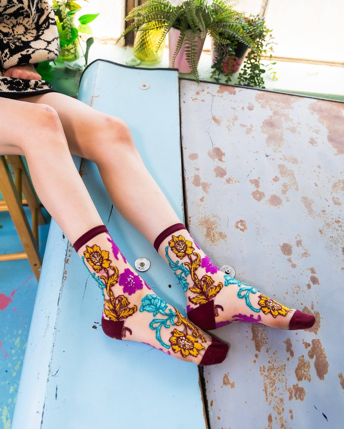 Gem Garden Sheer Crew Sock