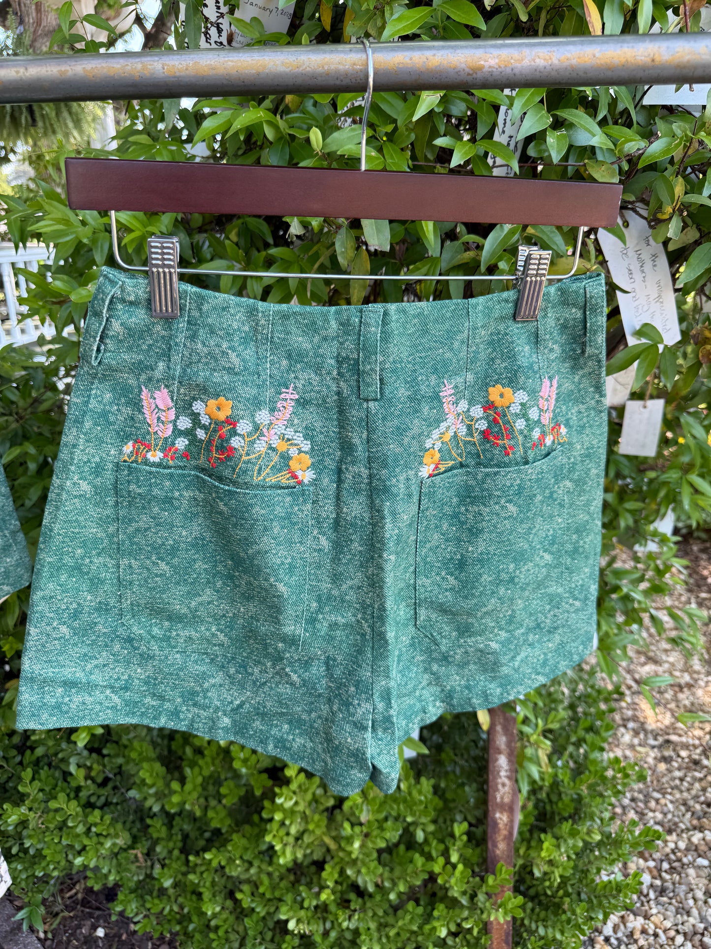 Embroidered Flower Short