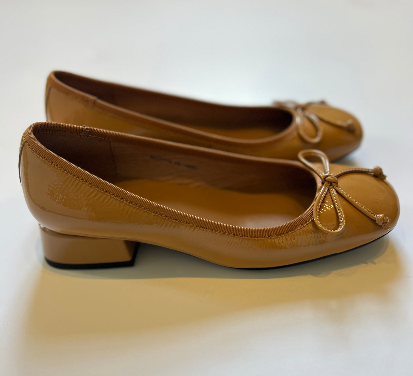 Ballet Flat w/ Bow