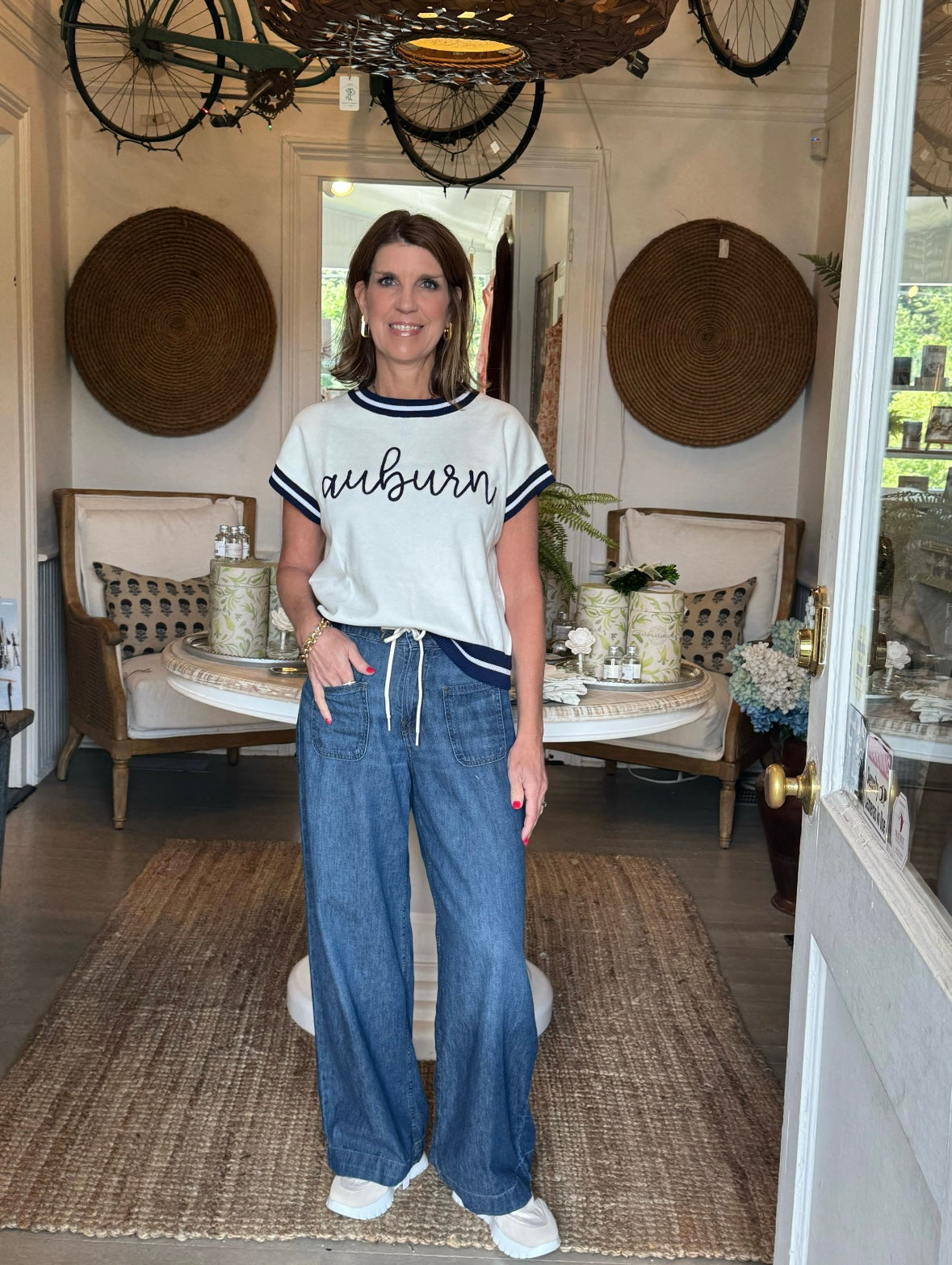 Embroidered S/S Sweater Top