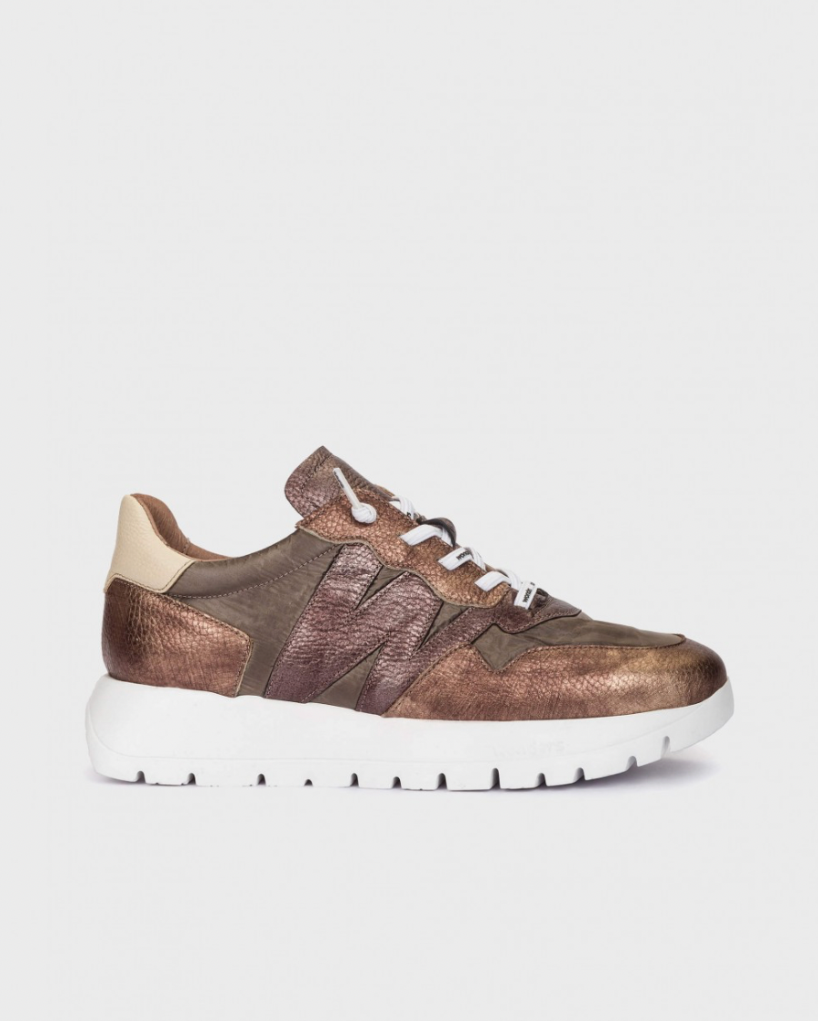 Alana Sneaker