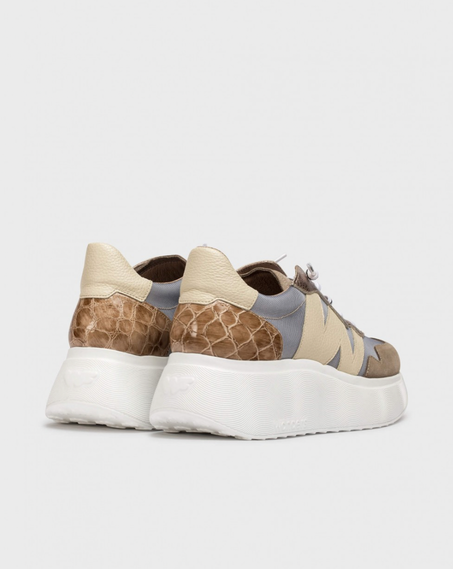 Ellie Sneaker