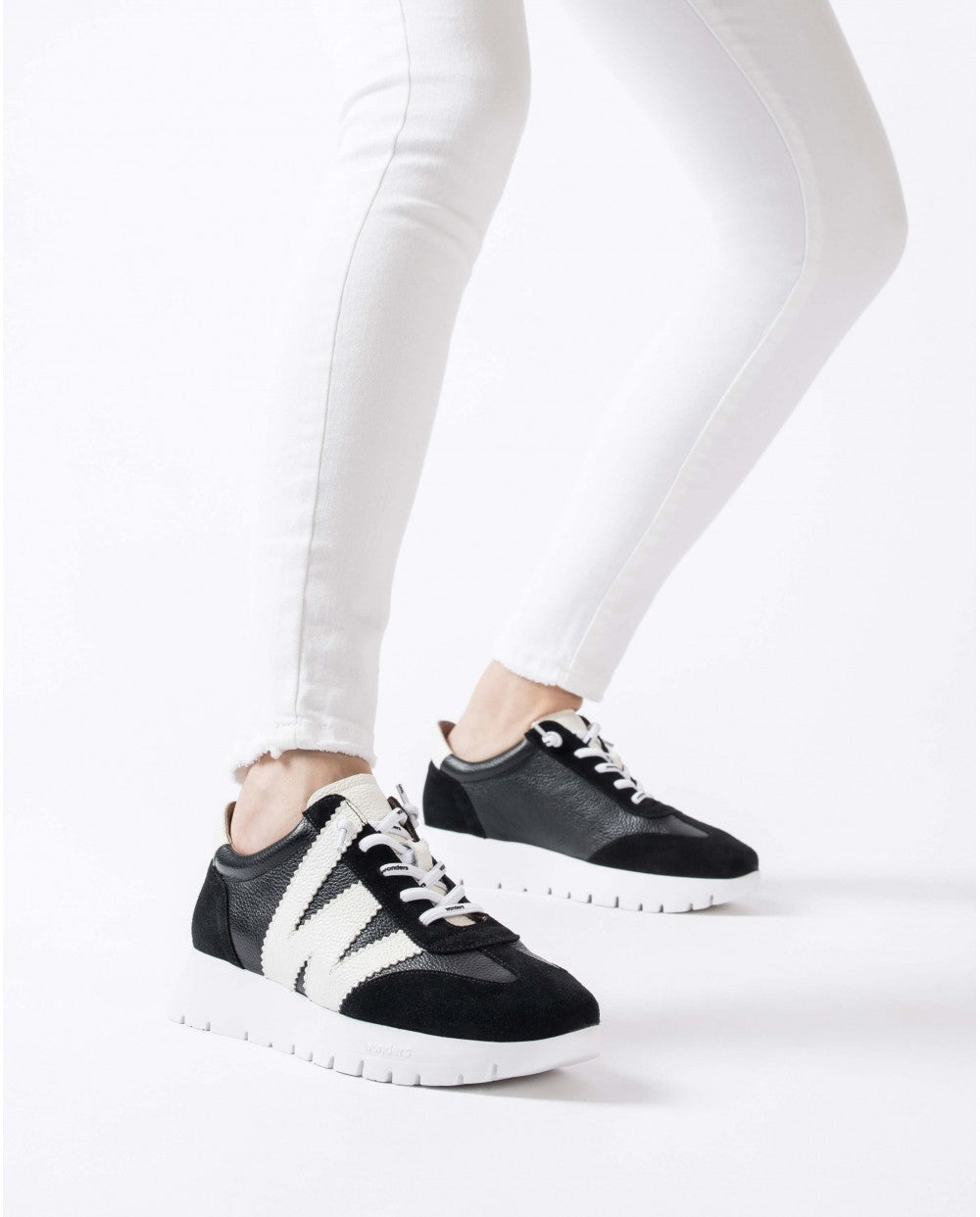 Suna Sneaker